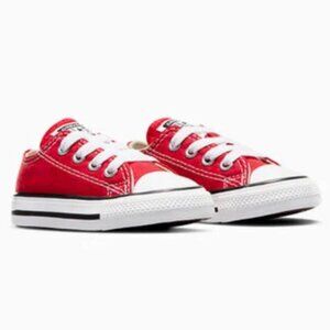 Converse Chuck Taylor All Star Canvas Low Top Shoe, Infant 5 - Ox Red